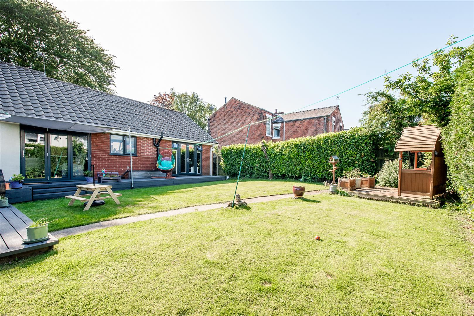 Pembroke Place, Leyland